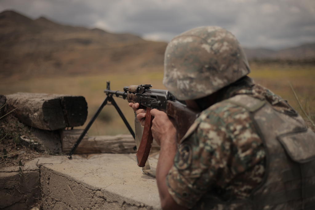 Sınırda çatışma: Üç Ermenistan, bir Azerbaycan askeri öldü